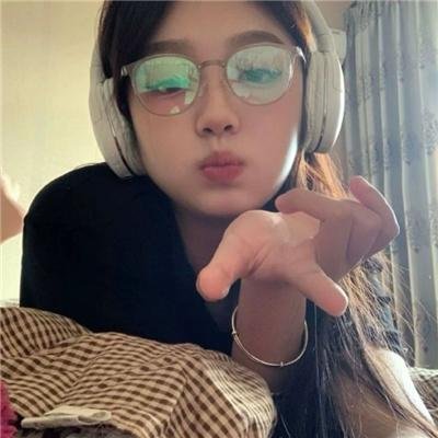搏击傲娇小女生
